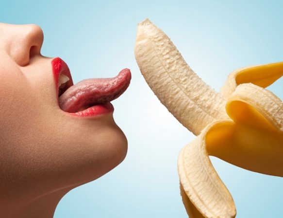 sex-oral-banana-650x500